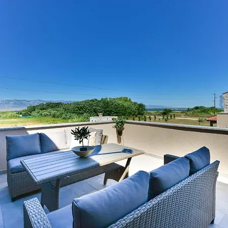 St. Vid3 Villa *