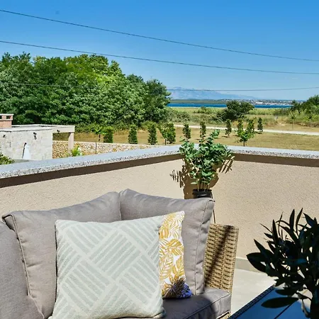 St. Vid3 Villa *